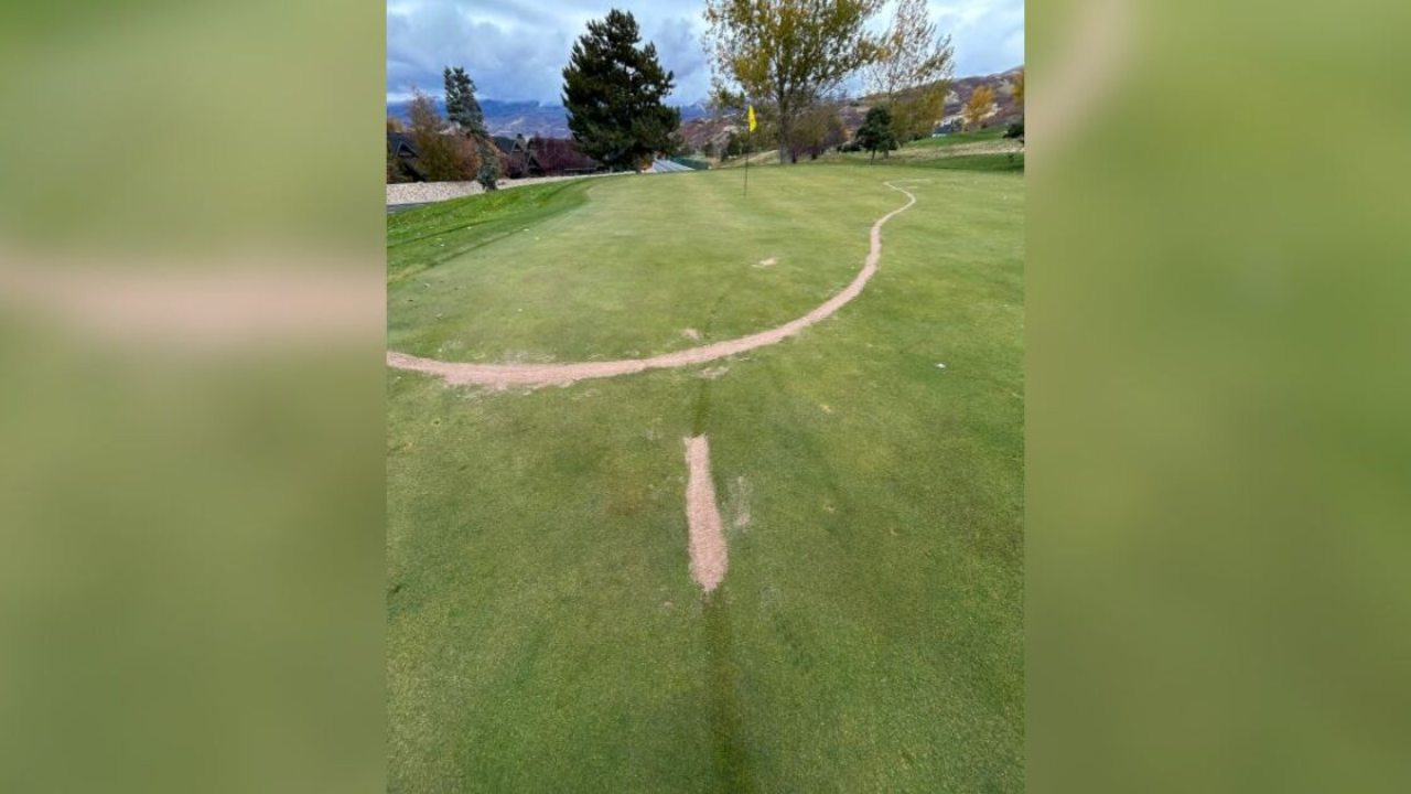 Read more about the article $20K Vandalism at Eaglewood Golf Course: Police Offer $1,000 Reward for Suspect