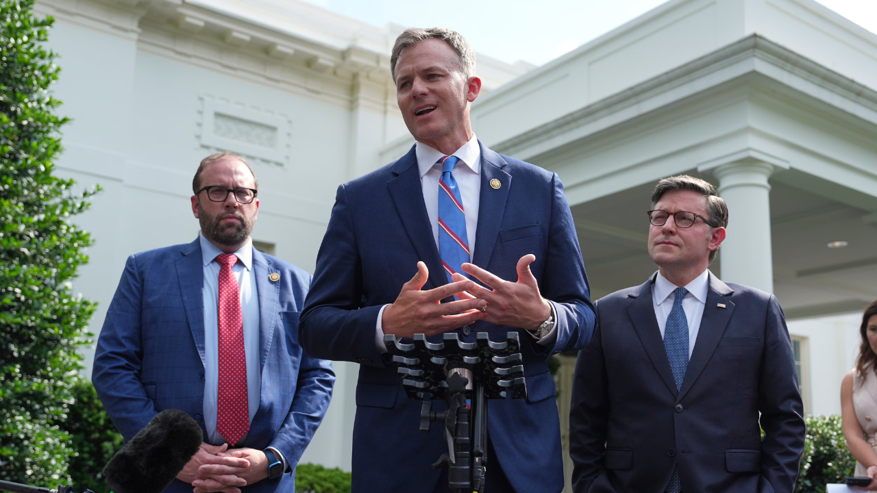 You are currently viewing Several Utah Lawmakers Decline Paychecks During Government Shutdown