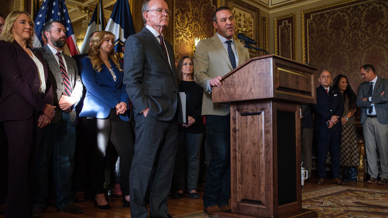 Debate intensifies as Utah lawmakers condemn courts and redistricting critics call for reform