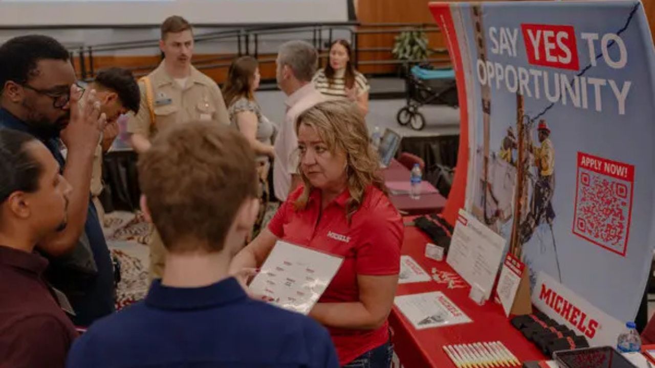 Jobs Report Set to Gauge U.S. Economic Health Amid Shutdown and Inflation Pressures