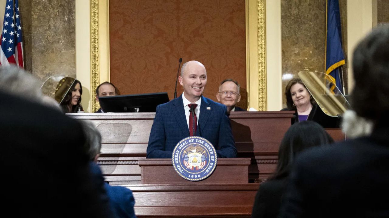 Utah Governor calls special session while lawmakers examine repeal of bargaining prohibition