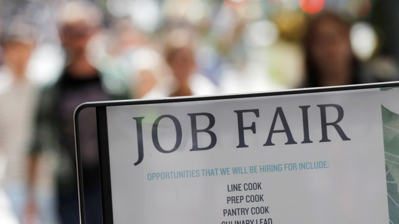 Weekly Jobless Claims Drop to Lowest Level in Over Three Years