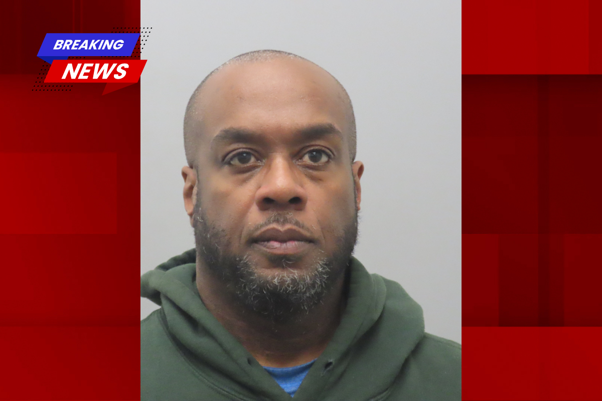 A Missouri guy allegedly lived with his roommate's decomposing corpse for 38 days